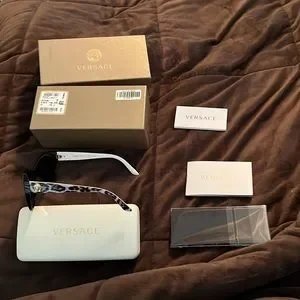 Versace | Accessories | Nwt Versace Polarized Sunglasses  display picture 1